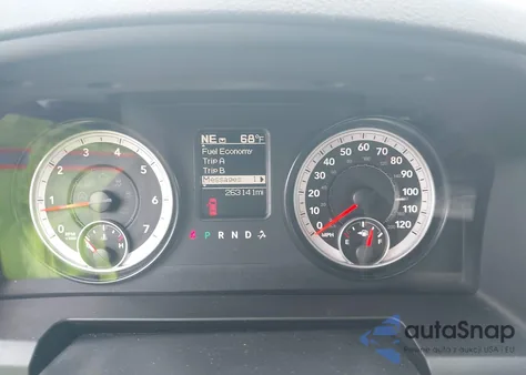 2014 Ram 1500 Express z USA, uszkodzony, nr VIN 1C6RR7KT1ES418602